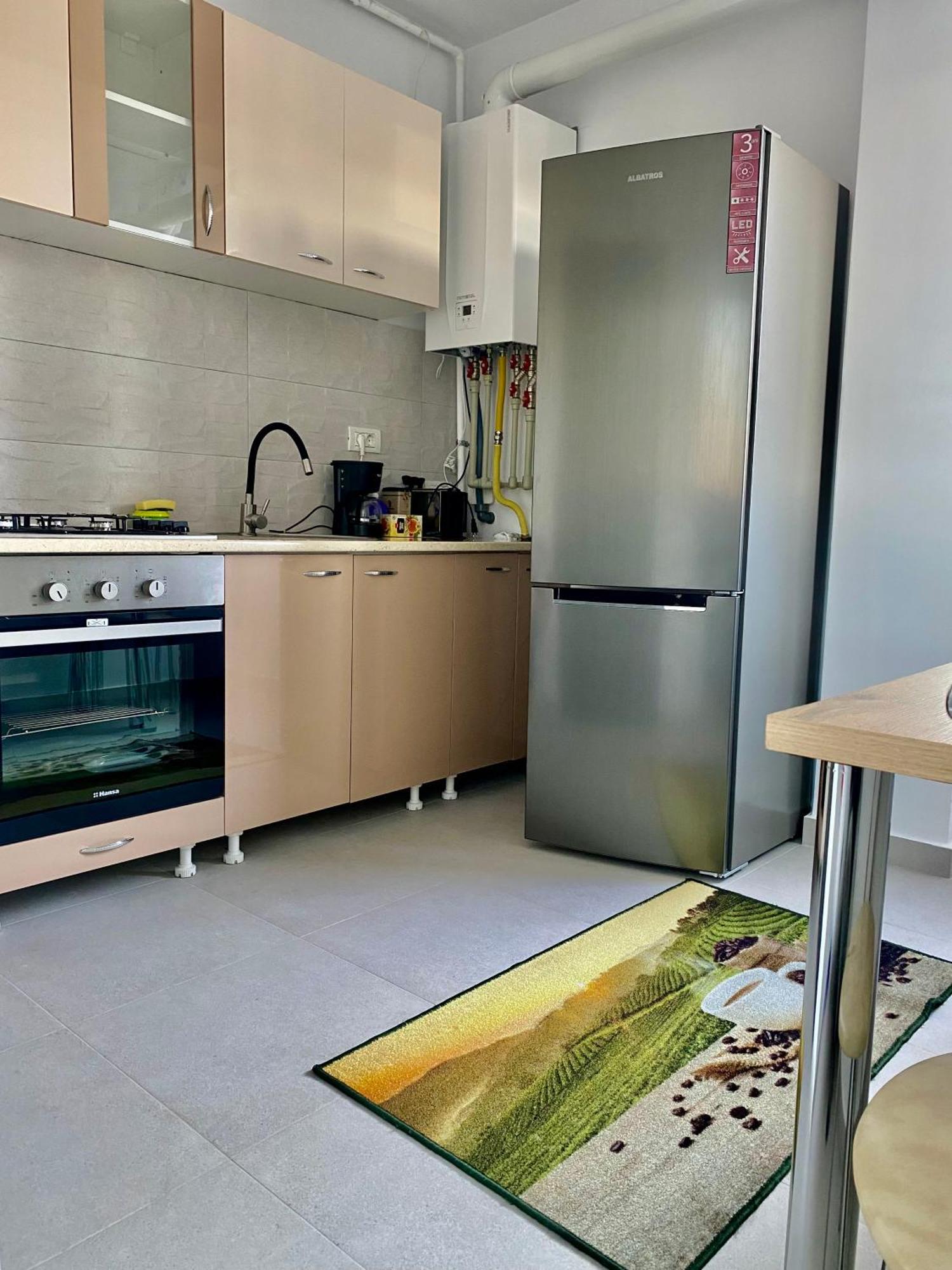 Garsoniera Trivale City Lägenhet Piteşti Exteriör bild